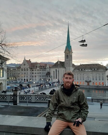 Margem do rio Limmat, em Zurique.